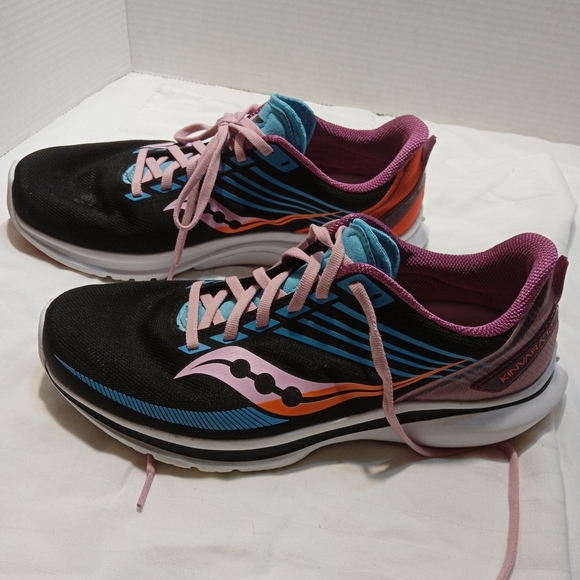 Saucony Kinvara 12 running shoes - Picture 12 of 14